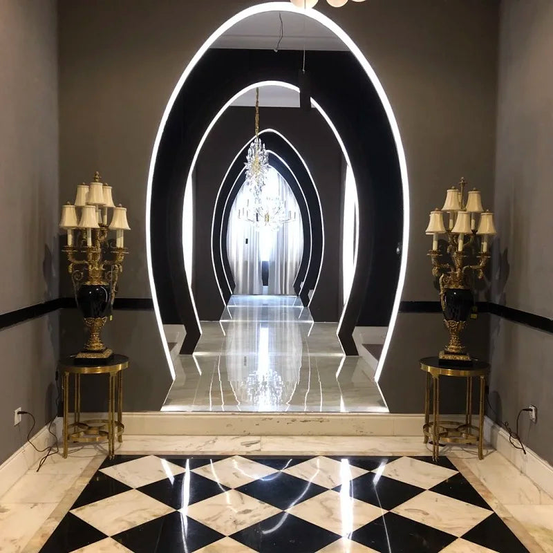 مصباح طاولة فاخر بتصميم كلاسيكي من الرخام الكهربائي بجانب الحجر