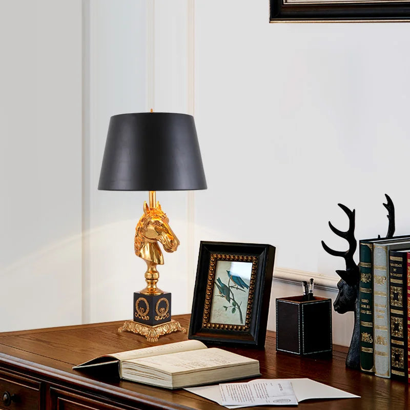 European Style Brass Horse Head Table Lamp